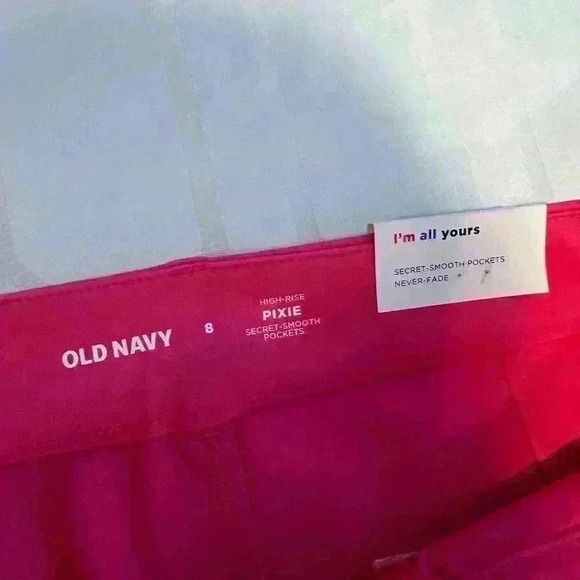 ✨Old Navy pixie shorts size 8 fuchsia, pink - Picture 3 of 6